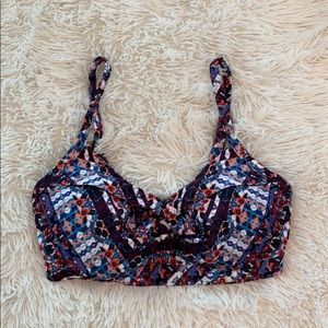 Athleta Twist Up Bikini Top 32 D/DD